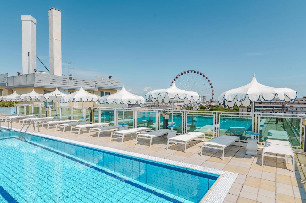 Hotel Colombo Lido di Jesolo Exterior foto